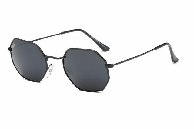 Ray Ban Boutique Sunglasses 077